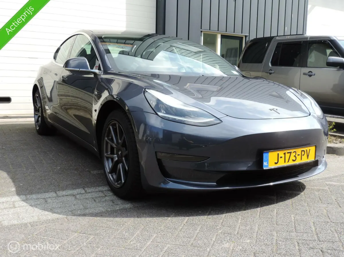 Long Range AWD 75 kWh, Van eerste eig. 59dkm!!