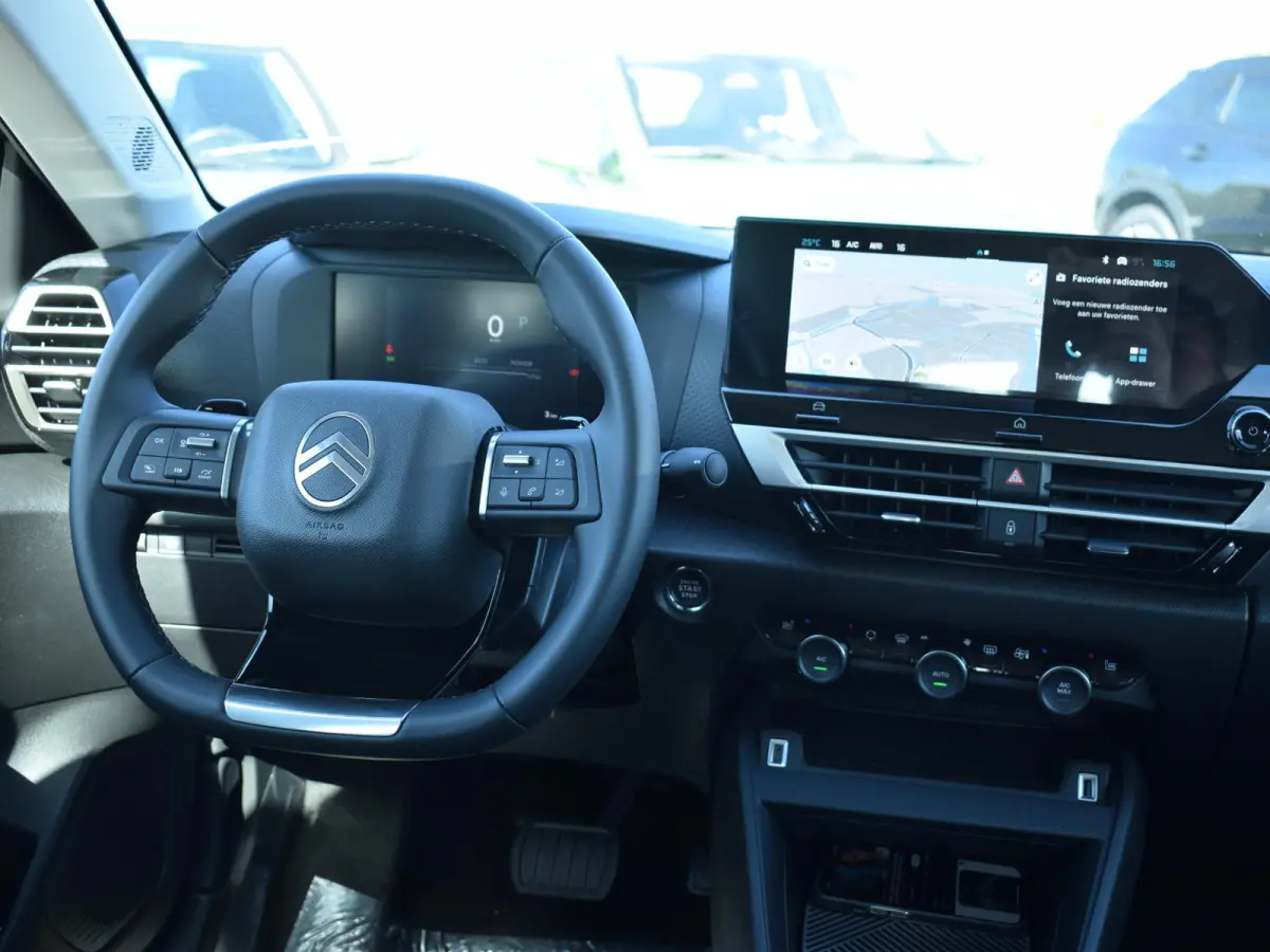 1.2 Hybrid 136 Business | STOELVERWARMING | ADAPTIEVE CRUISE CONTROL | CAMERA + SENSOREN | NAVIGATIE