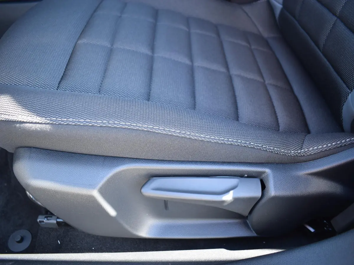 1.2 Hybrid 136 Business | STOELVERWARMING | ADAPTIEVE CRUISE CONTROL | CAMERA + SENSOREN | NAVIGATIE