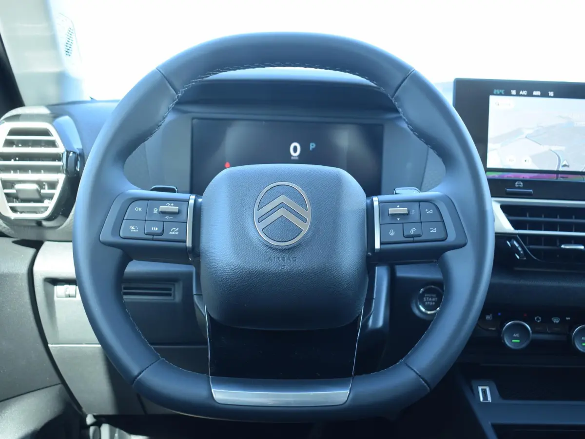 1.2 Hybrid 136 Business | STOELVERWARMING | ADAPTIEVE CRUISE CONTROL | CAMERA + SENSOREN | NAVIGATIE