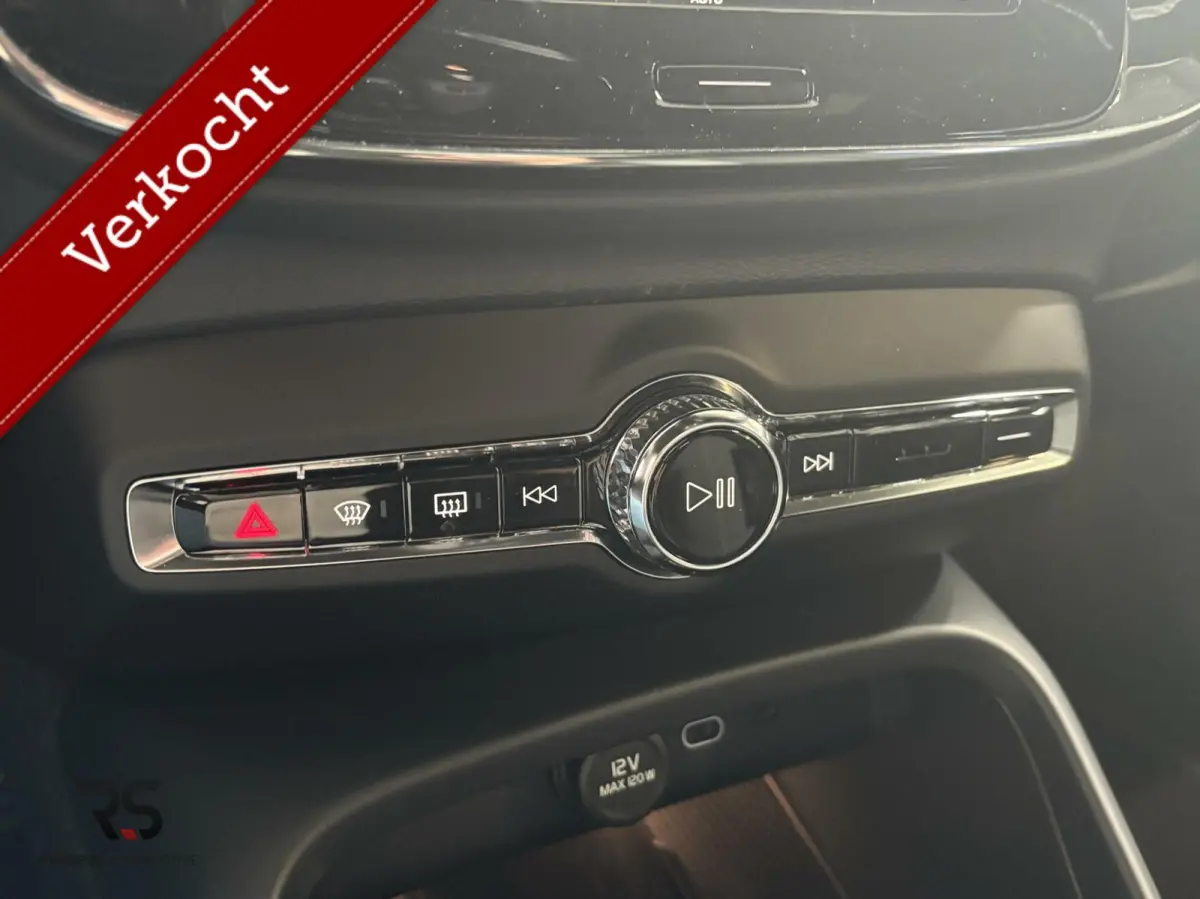 Twin Plus | Navi | Pano | LED | 360 | ACC | Memory | Keyless | Harman/Kardon | Trekh. | Org. NLD. |