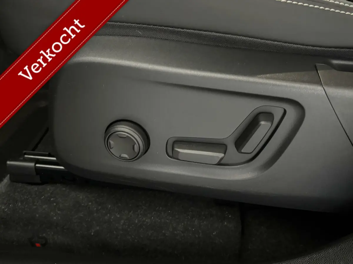 Twin Plus | Navi | Pano | LED | 360 | ACC | Memory | Keyless | Harman/Kardon | Trekh. | Org. NLD. |