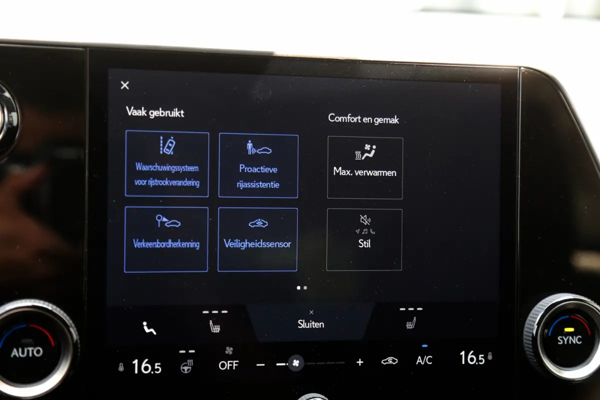 350h*Lexus fabr.garantie t/m 05-2033*Perfect Lexus Onderh.*BTW*ACC/Stoelverw./Stuurverw./Camera/Proact. Rijass./Rijstrook/DAB/LED/Half Leder-alcant./18 inch LM*