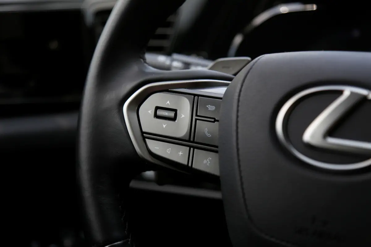 350h*Lexus fabr.garantie t/m 05-2033*Perfect Lexus Onderh.*BTW*ACC/Stoelverw./Stuurverw./Camera/Proact. Rijass./Rijstrook/DAB/LED/Half Leder-alcant./18 inch LM*