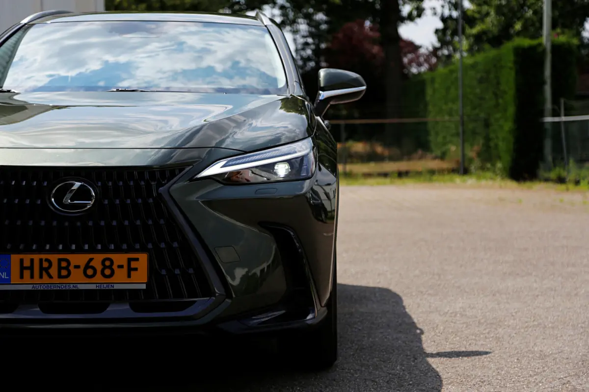 350h*Lexus fabr.garantie t/m 05-2033*Perfect Lexus Onderh.*BTW*ACC/Stoelverw./Stuurverw./Camera/Proact. Rijass./Rijstrook/DAB/LED/Half Leder-alcant./18 inch LM*