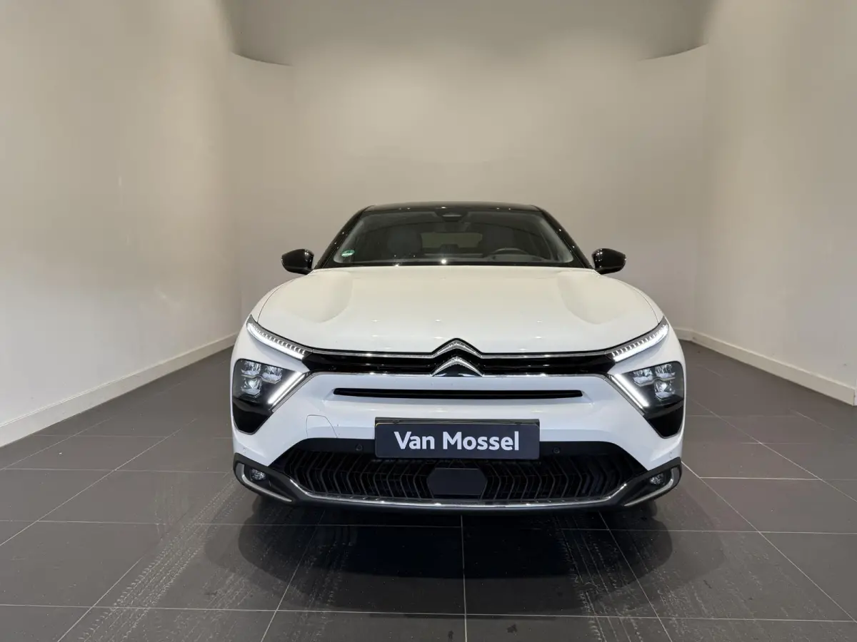 1.6 Plug-in Hybrid 180 Business Plus | MASSAGE | STOEL VERWARM-EN VERKOELING | ADAPTIEF |