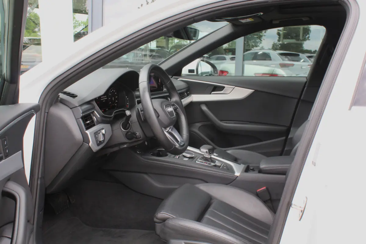 45 TFSI 245pk S-Line Edition PANO ACC LEER LED VIRTUAL HUD 80613KM!
