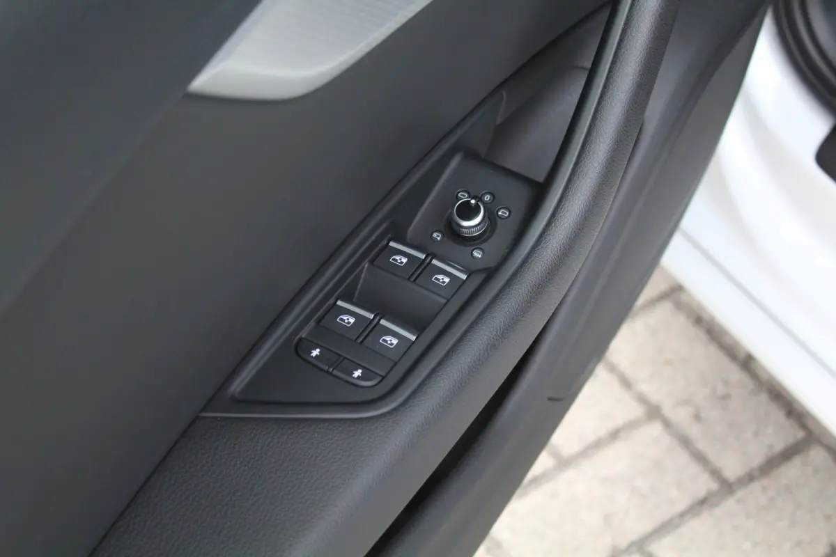 45 TFSI 245pk S-Line Edition PANO ACC LEER LED VIRTUAL HUD 80613KM!