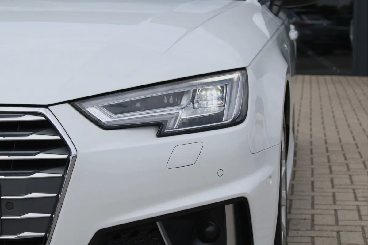 45 TFSI 245pk S-Line Edition PANO ACC LEER LED VIRTUAL HUD 80613KM!