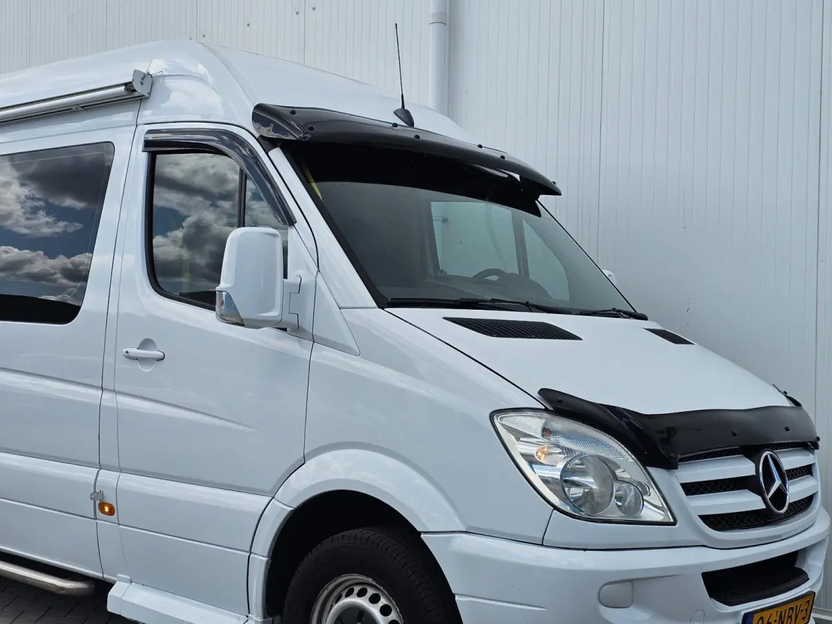 Buscamper bj 2010 Nw. Inrichting Elec.Luifel Mooie Bus!