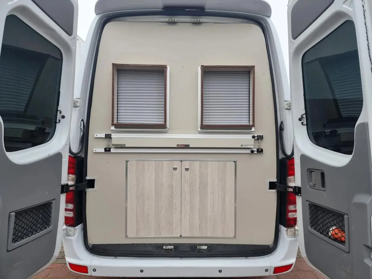 Buscamper bj 2010 Nw. Inrichting Elec.Luifel Mooie Bus!