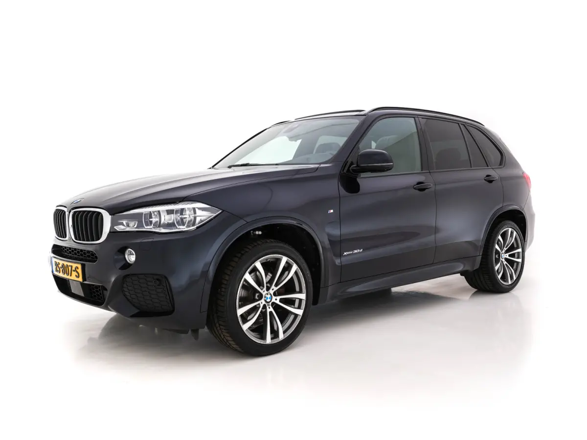 xDrive30d M-Sport-Styling High Executive Aut. *PANO | LEATHER | FULL-LED | HARMAN/KARDON | HEAD-UP | MEMORY-PACK | DIGI-COCKPIT | KEYLESS | CAMERA | NAVI-FULLMAP | AMBIENTLIGHT | HEATED-COMF