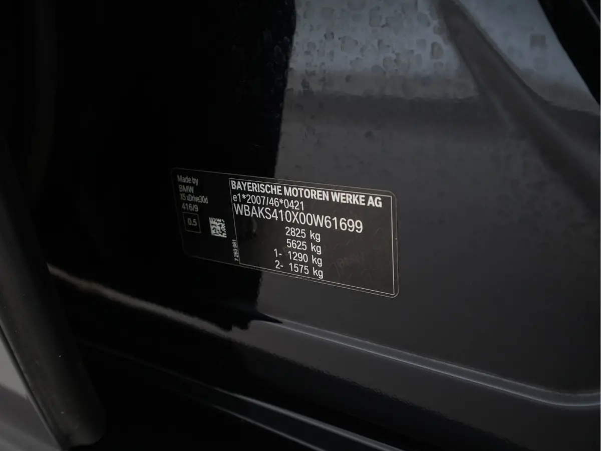 xDrive30d M-Sport-Styling High Executive Aut. *PANO | LEATHER | FULL-LED | HARMAN/KARDON | HEAD-UP | MEMORY-PACK | DIGI-COCKPIT | KEYLESS | CAMERA | NAVI-FULLMAP | AMBIENTLIGHT | HEATED-COMF