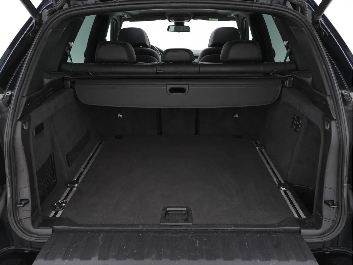 xDrive30d M-Sport-Styling High Executive Aut. *PANO | LEATHER | FULL-LED | HARMAN/KARDON | HEAD-UP | MEMORY-PACK | DIGI-COCKPIT | KEYLESS | CAMERA | NAVI-FULLMAP | AMBIENTLIGHT | HEATED-COMF