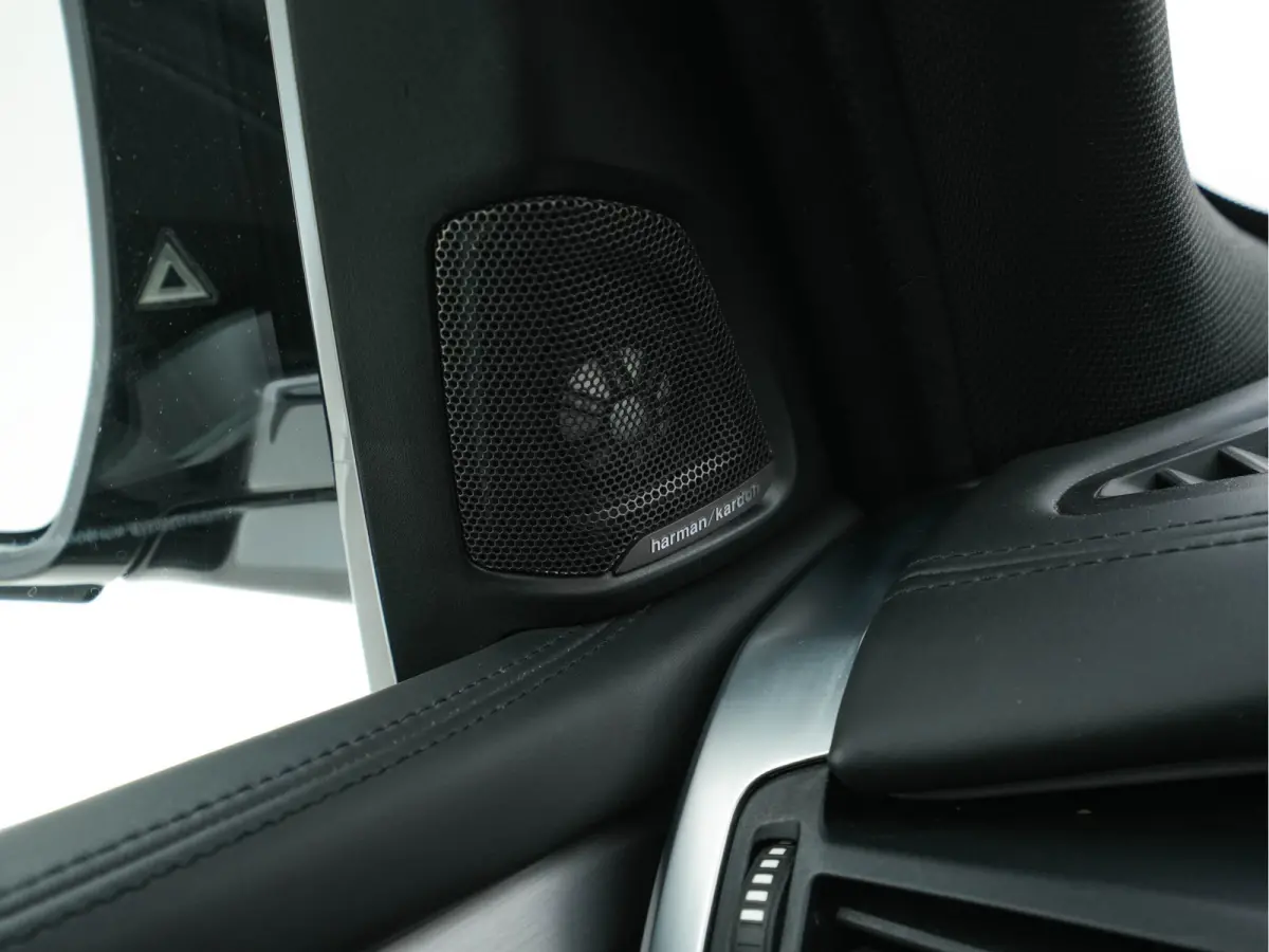 xDrive30d M-Sport-Styling High Executive Aut. *PANO | LEATHER | FULL-LED | HARMAN/KARDON | HEAD-UP | MEMORY-PACK | DIGI-COCKPIT | KEYLESS | CAMERA | NAVI-FULLMAP | AMBIENTLIGHT | HEATED-COMF