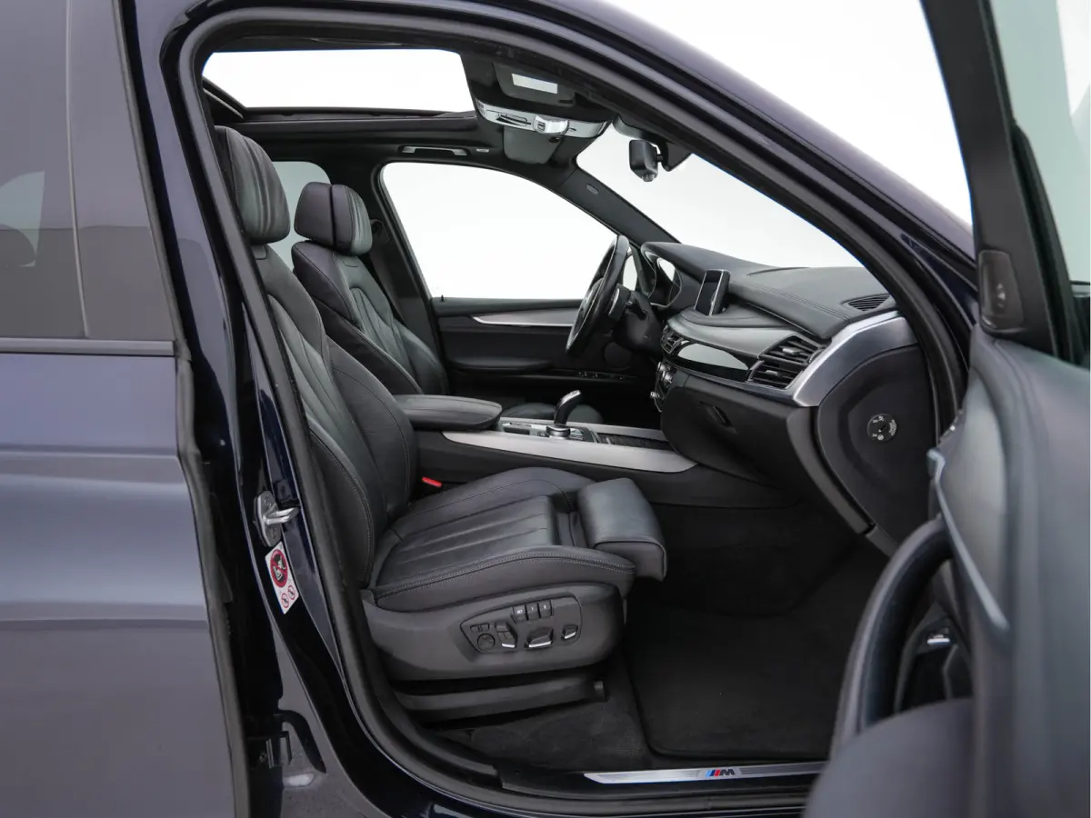 xDrive30d M-Sport-Styling High Executive Aut. *PANO | LEATHER | FULL-LED | HARMAN/KARDON | HEAD-UP | MEMORY-PACK | DIGI-COCKPIT | KEYLESS | CAMERA | NAVI-FULLMAP | AMBIENTLIGHT | HEATED-COMF
