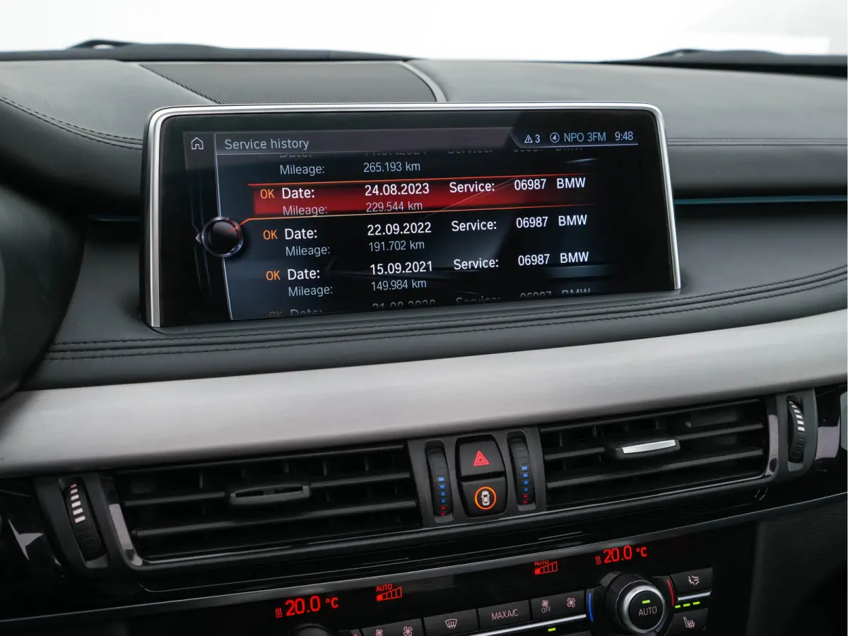 xDrive30d M-Sport-Styling High Executive Aut. *PANO | LEATHER | FULL-LED | HARMAN/KARDON | HEAD-UP | MEMORY-PACK | DIGI-COCKPIT | KEYLESS | CAMERA | NAVI-FULLMAP | AMBIENTLIGHT | HEATED-COMF