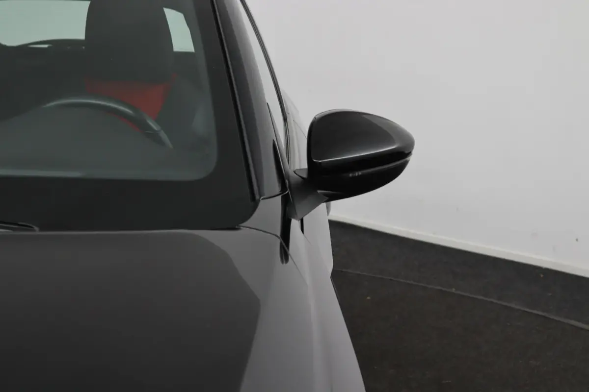 1.2 GS Line*NAVI*A/C*CRUISE*LMV*CARPLAY*TEL*