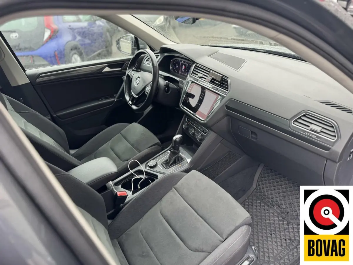 2.0 TSI 4Motion Highline 7p. Bom vol auto!!