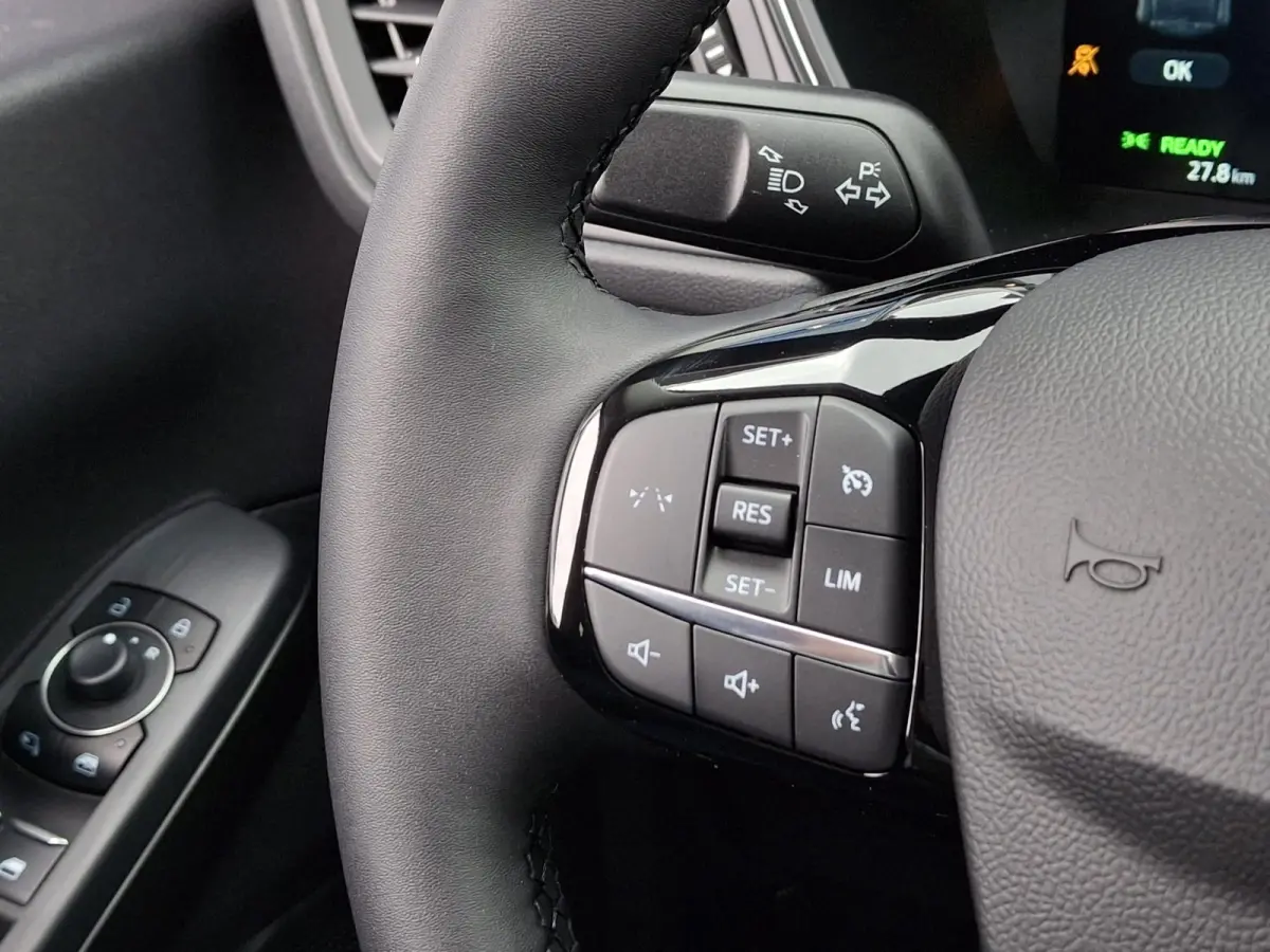 2.5 PHEV Titanium | €4000 Ford voordeel | Gratis laadpaal | Te Bestellen | 243PK  | Elektrisch wegklapbare trekhaak | Navigatie | Achteruitrijcamera | Parkeersensoren | DAB | Apple Carplay