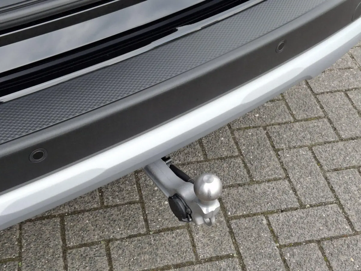 2.5 PHEV Titanium | €4000 Ford voordeel | Gratis laadpaal | Te Bestellen | 243PK  | Elektrisch wegklapbare trekhaak | Navigatie | Achteruitrijcamera | Parkeersensoren | DAB | Apple Carplay