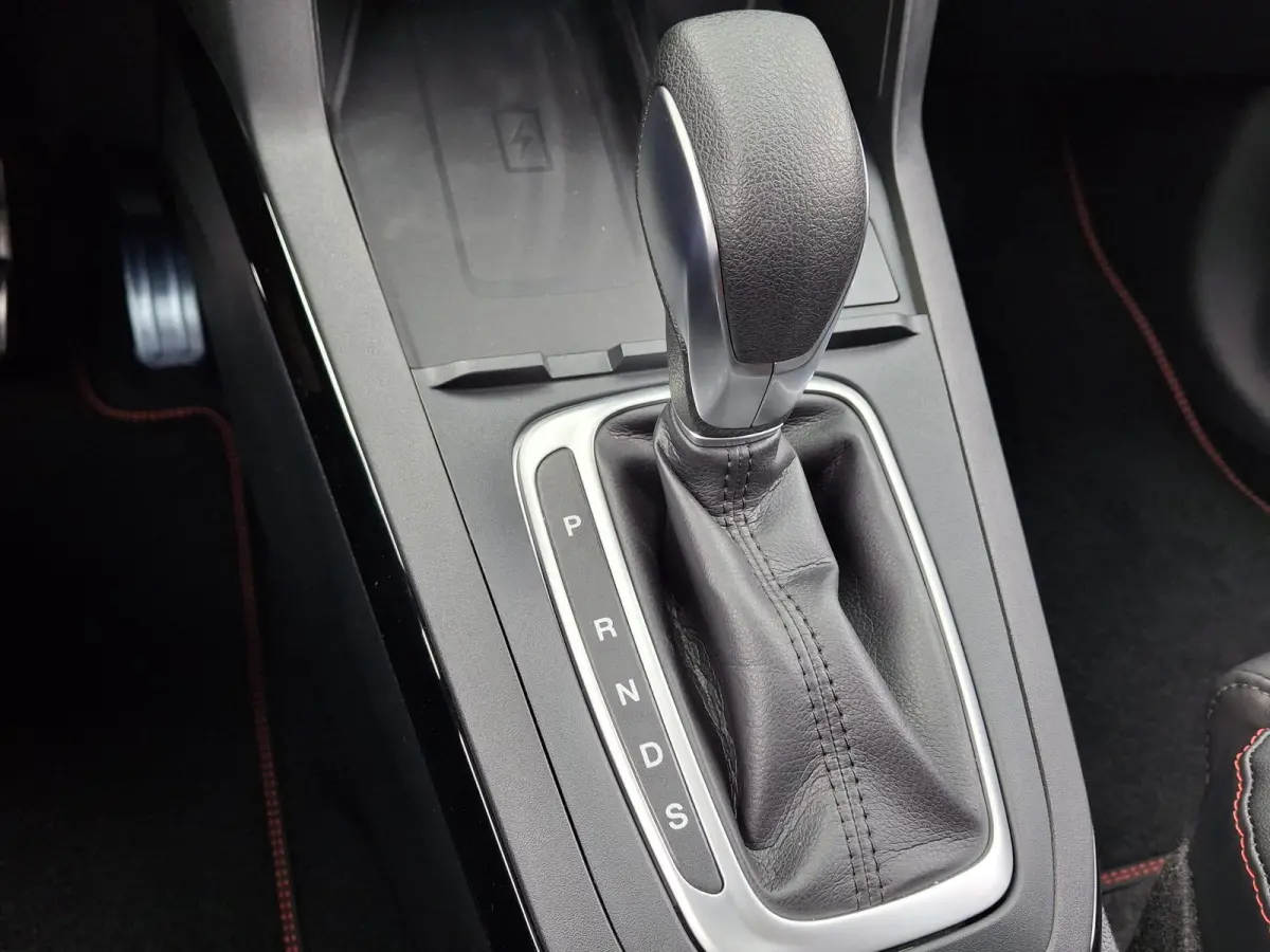 1.0 EcoBoost ST-Line X | nieuw te bestellen! | 125PK | Automaat | Adaptive cruise control | Dodehoekdetectie | Full LED | Winter Pack | 19'' lichtmetalen velgen