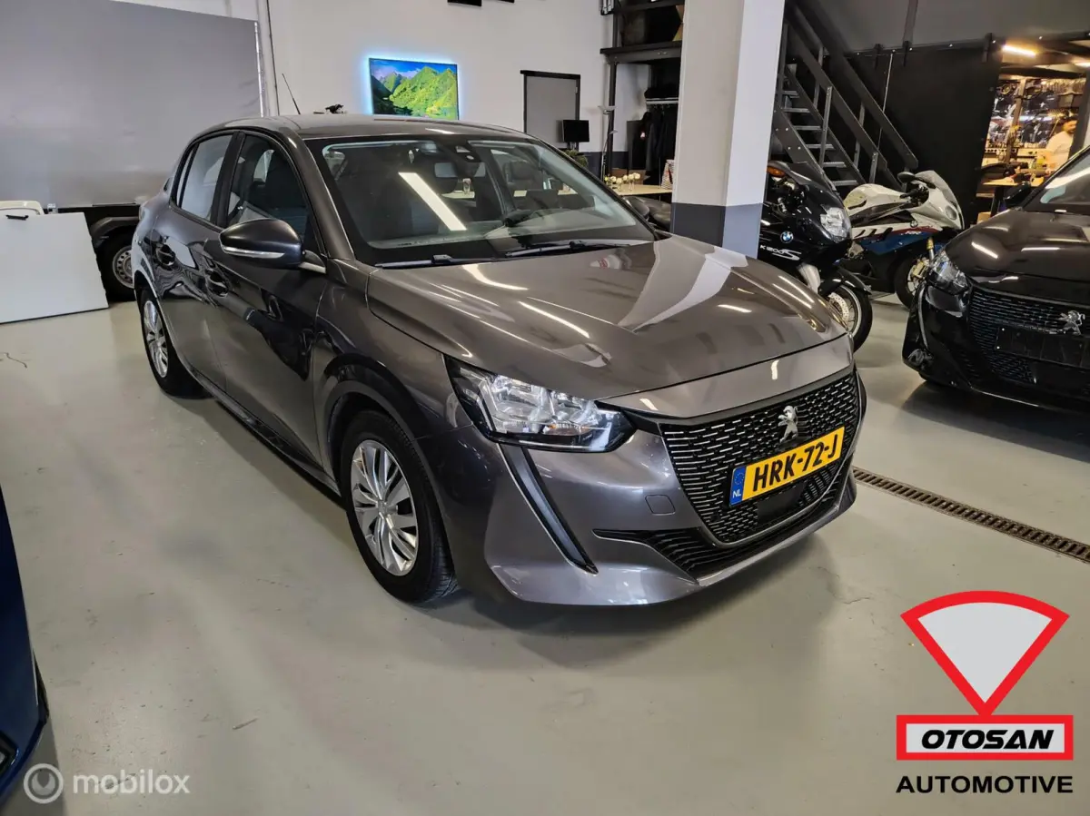 1.2 PureTech 2020 73600km. Dealer onderhouden!
