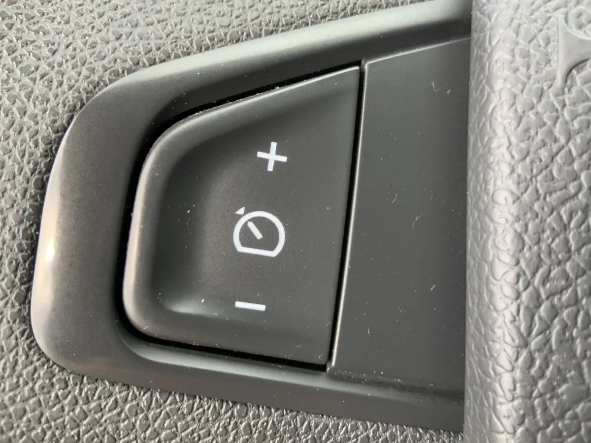 2.3 dCi L2H2 Acenta Airco Cruise 3 Zits Camera Navi Trekhaak 2500 kg Euro 6