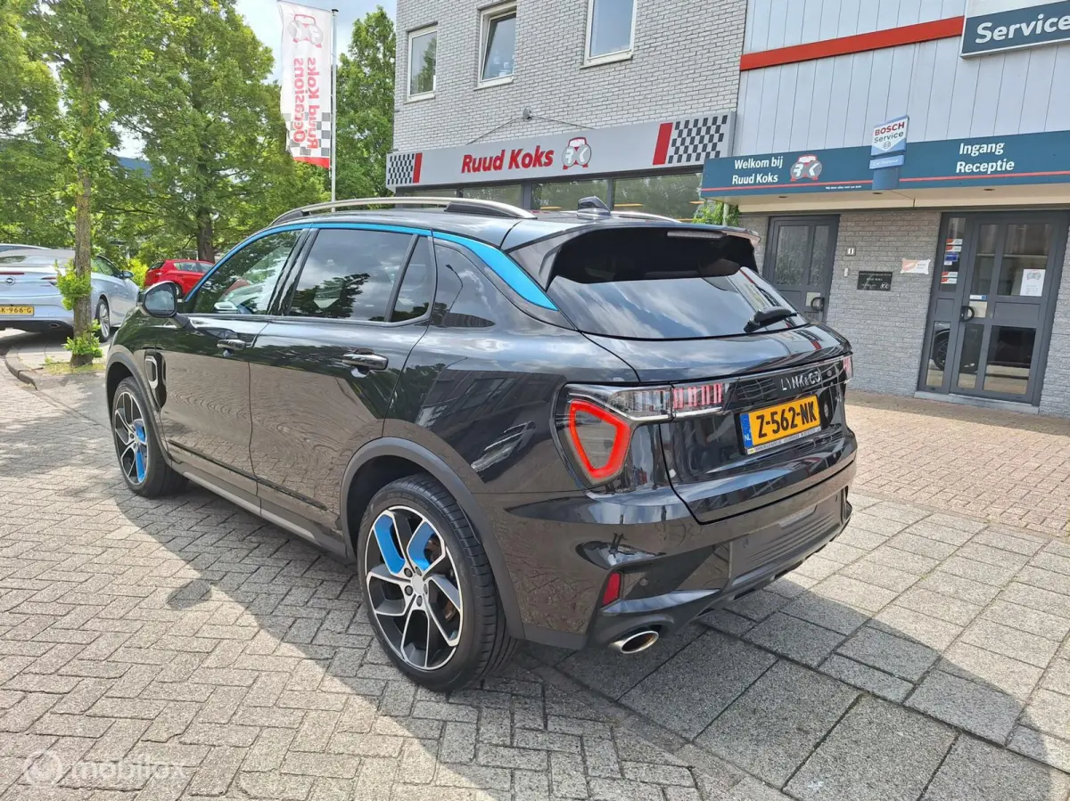 1.5 HYBRIDE