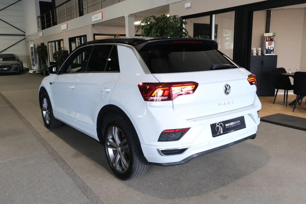 1.5 TSI DSG 2x R-line Virtual ACC Led Cam Navi