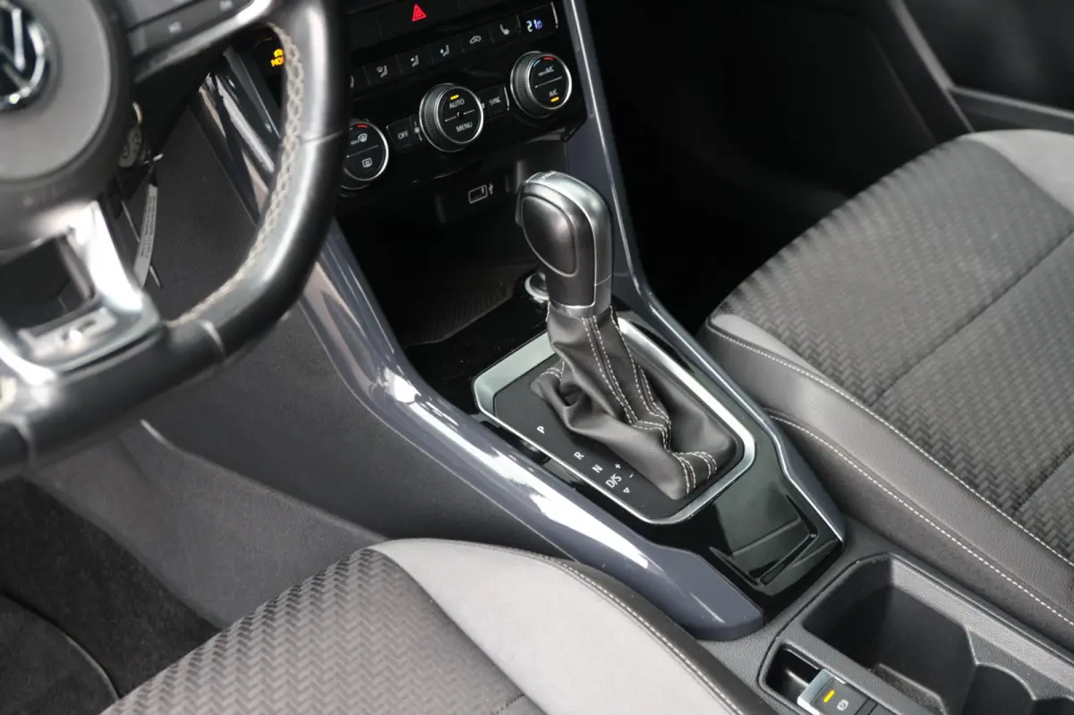 1.5 TSI DSG 2x R-line Virtual ACC Led Cam Navi