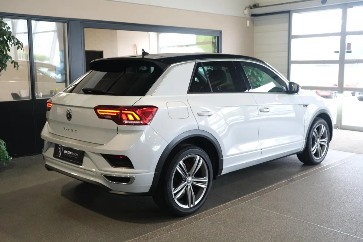 1.5 TSI DSG 2x R-line Virtual ACC Led Cam Navi