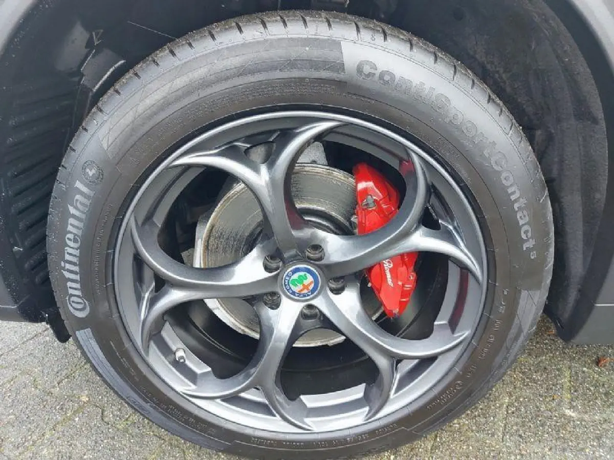 2.0 T AWD Super Automaat, panoramadak,trekhaak,cruise,navigatie,achteruitrijcamera,lederen bekleding,parkeersensoren,