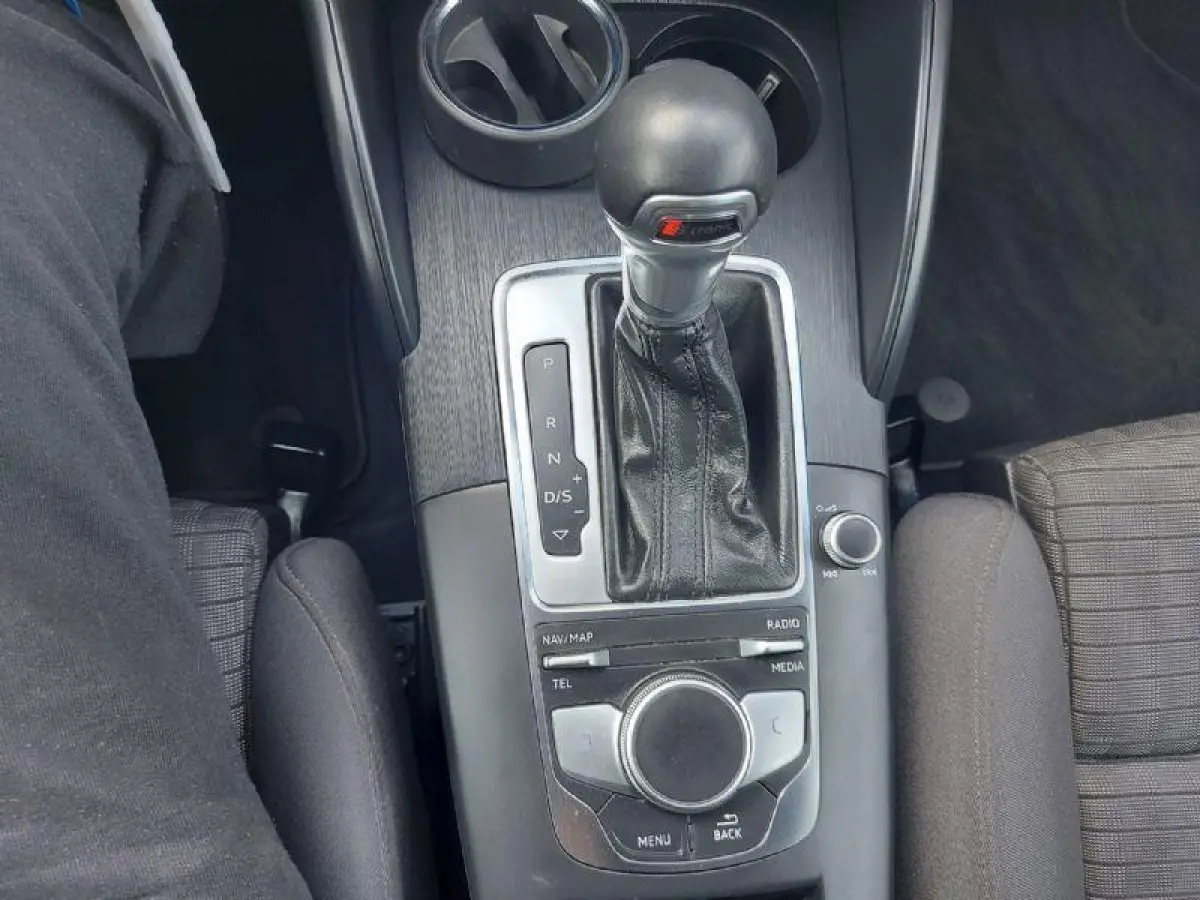 35 TFSI CoD Sport S Line Edition Automaat, airco,cruisecontrol,navigatie,achteruitrij camera,parkeersensoren,