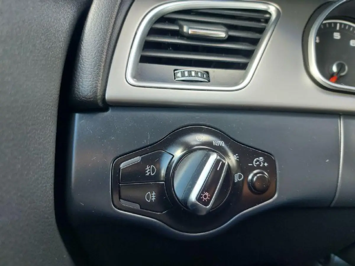1.8 TFSI Pro Line S-line Automaat, Navigatie, stoelverwarming,parkeersensoren,xenon verlichting,