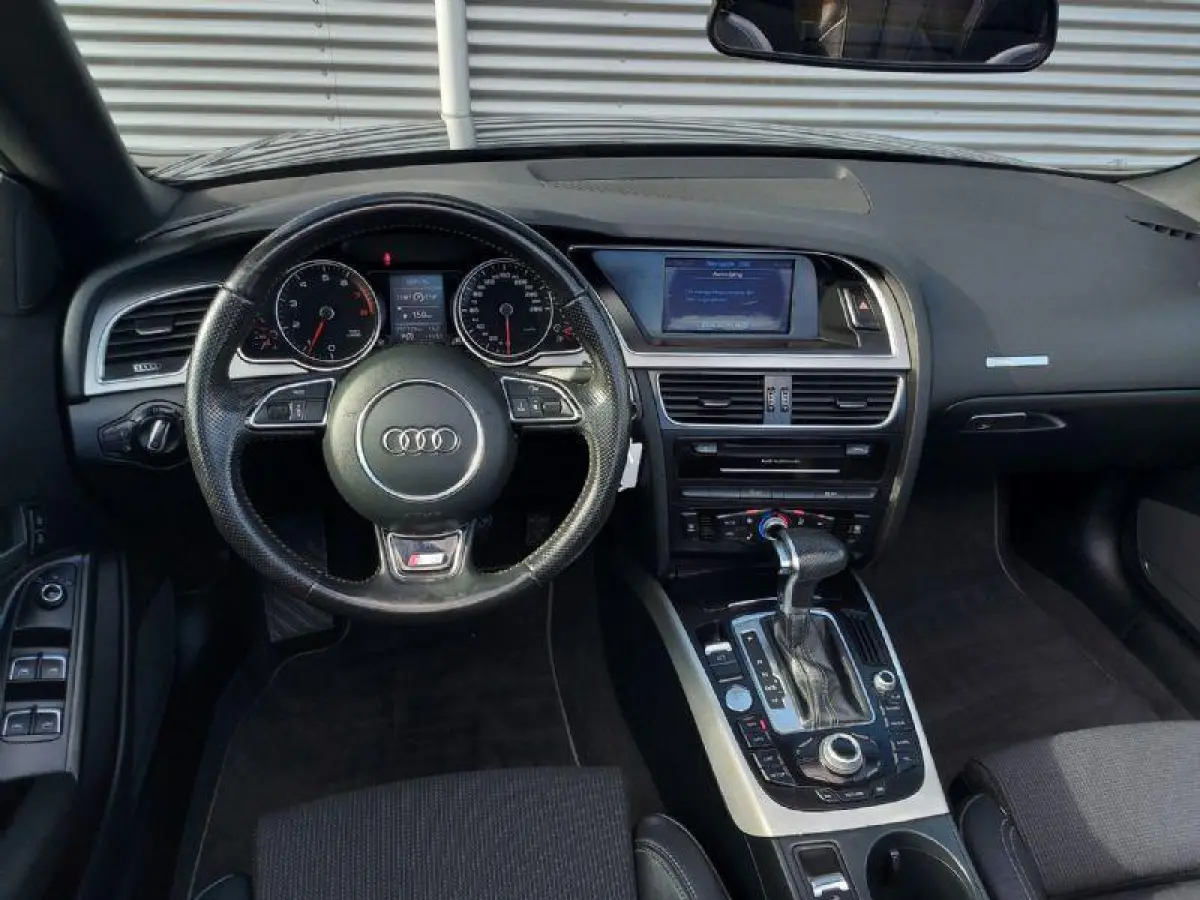 1.8 TFSI Pro Line S-line Automaat, Navigatie, stoelverwarming,parkeersensoren,xenon verlichting,