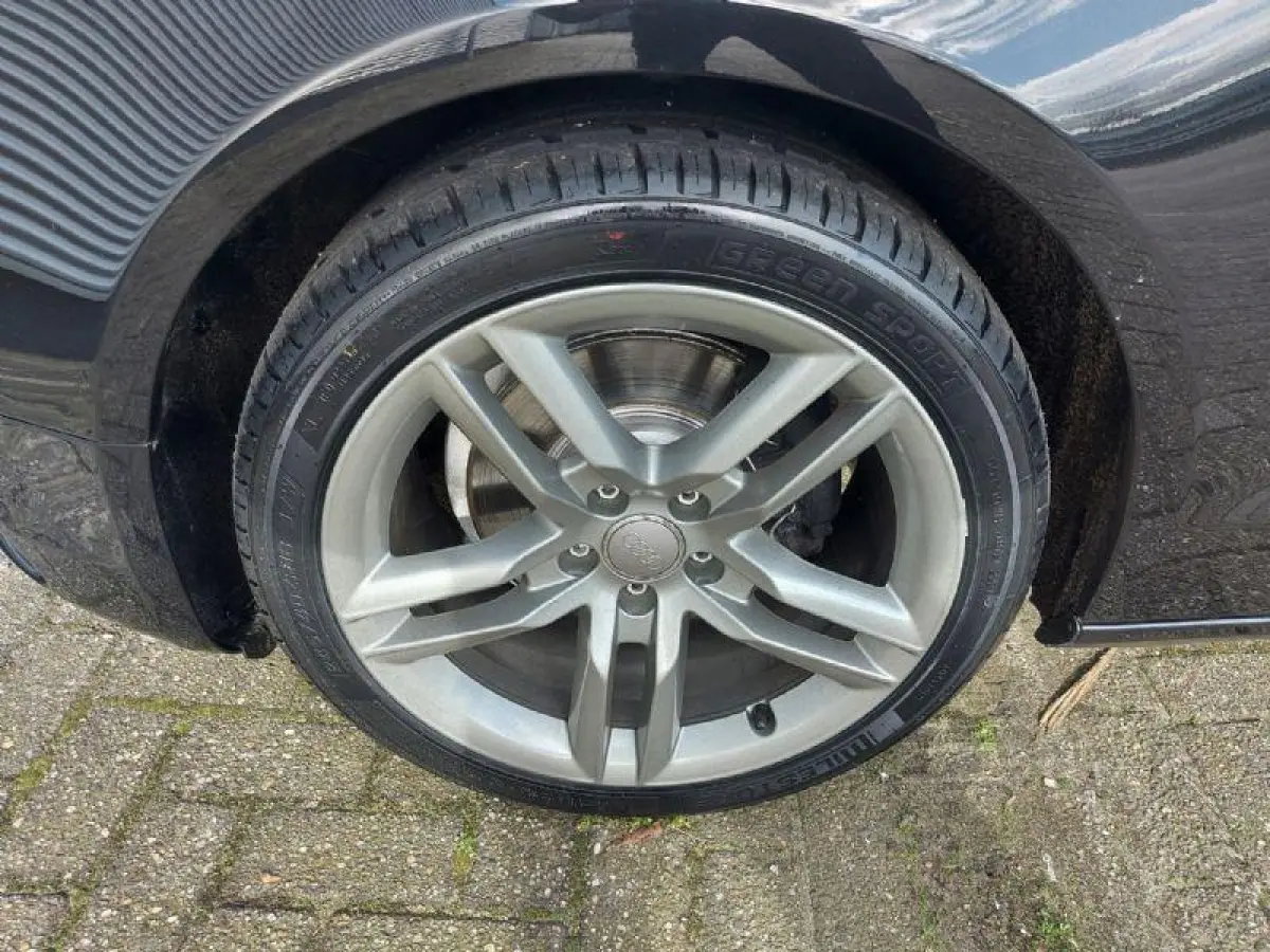 1.8 TFSI Pro Line S-line Automaat, Navigatie, stoelverwarming,parkeersensoren,xenon verlichting,
