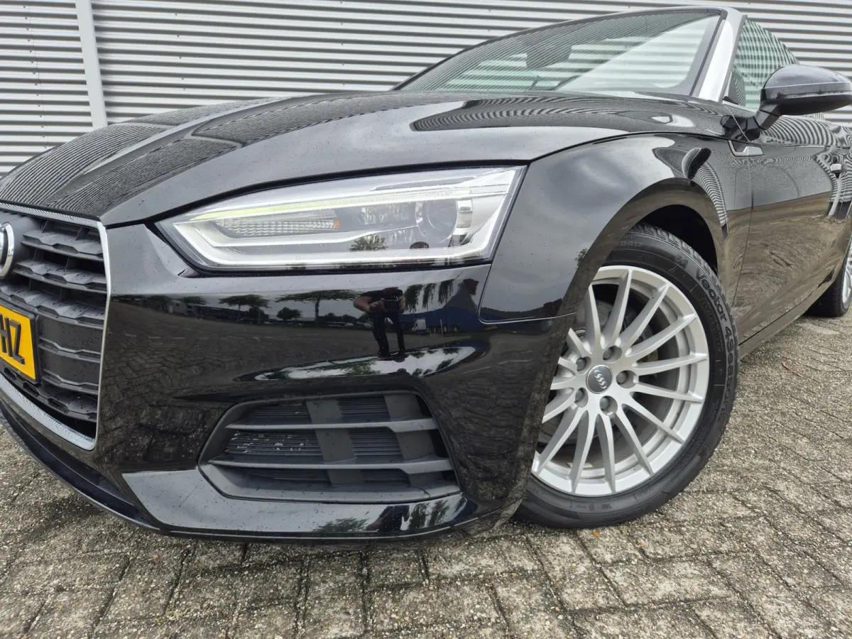 2.0 TFSI MHEV Pro Line Automaat, airco,navigatie,stoelverwarming,lederen bekleding,parkeersensoren,