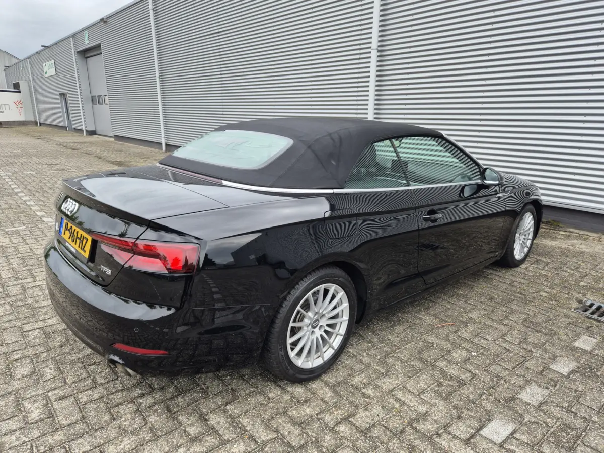 2.0 TFSI MHEV Pro Line Automaat, airco,navigatie,stoelverwarming,lederen bekleding,parkeersensoren,