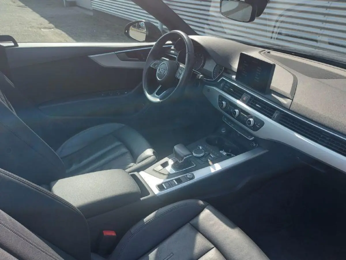 2.0 TFSI MHEV Pro Line Automaat, airco,navigatie,stoelverwarming,lederen bekleding,parkeersensoren,
