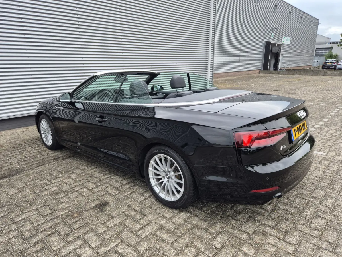 2.0 TFSI MHEV Pro Line Automaat, airco,navigatie,stoelverwarming,lederen bekleding,parkeersensoren,