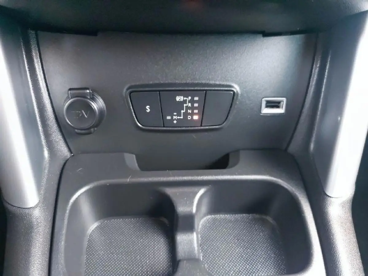 1.2 PureTech S&S Shine Automaat, airco,cruise,navigatie,parkeersensoren achter,