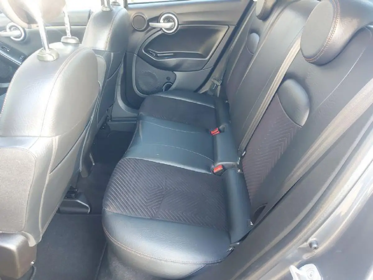 Cross 1.4 Turbo MultiAir Cross, airco,cruise,panorama dak,navigatie/camera,parkeersensoren,