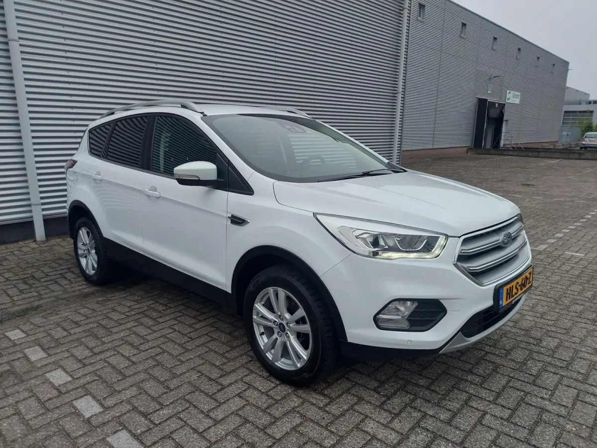 1.5 EcoBoost Titanium ,carplay/andriod,cruise,parkeersensoren,navigatie/camera,afneembaretrekhaak,
