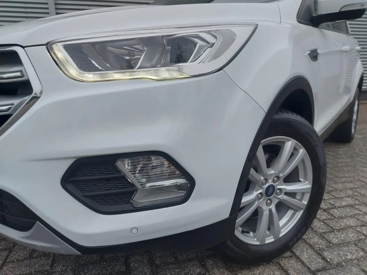 1.5 EcoBoost Titanium ,carplay/andriod,cruise,parkeersensoren,navigatie/camera,afneembaretrekhaak,