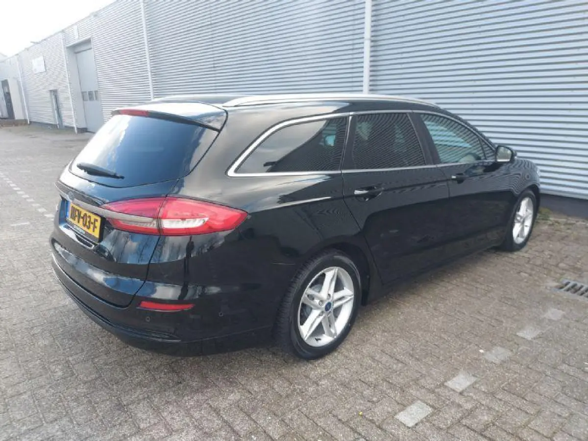 1.5 Titanium Lease Edition Automaat, airco,cruise,navigatie/camera,parkeersensoren,stoel/stuurverwarming,