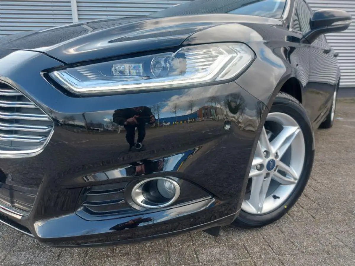 1.5 Titanium Lease Edition Automaat, airco,cruise,navigatie/camera,parkeersensoren,stoel/stuurverwarming,