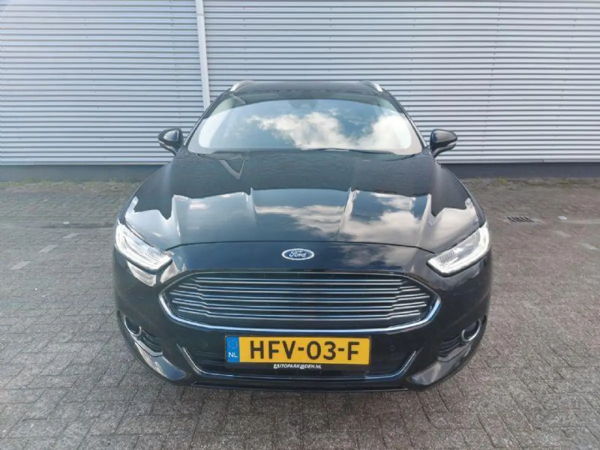1.5 Titanium Lease Edition Automaat, airco,cruise,navigatie/camera,parkeersensoren,stoel/stuurverwarming,