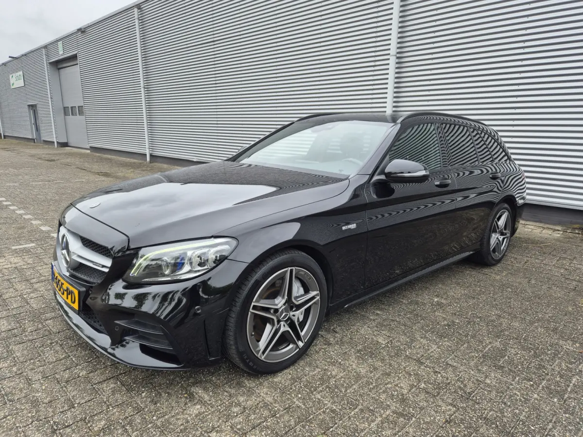 43 AMG 4MATIC Premium Plus Pack Panorama,Leder/Alcantara Sport,Cruise,