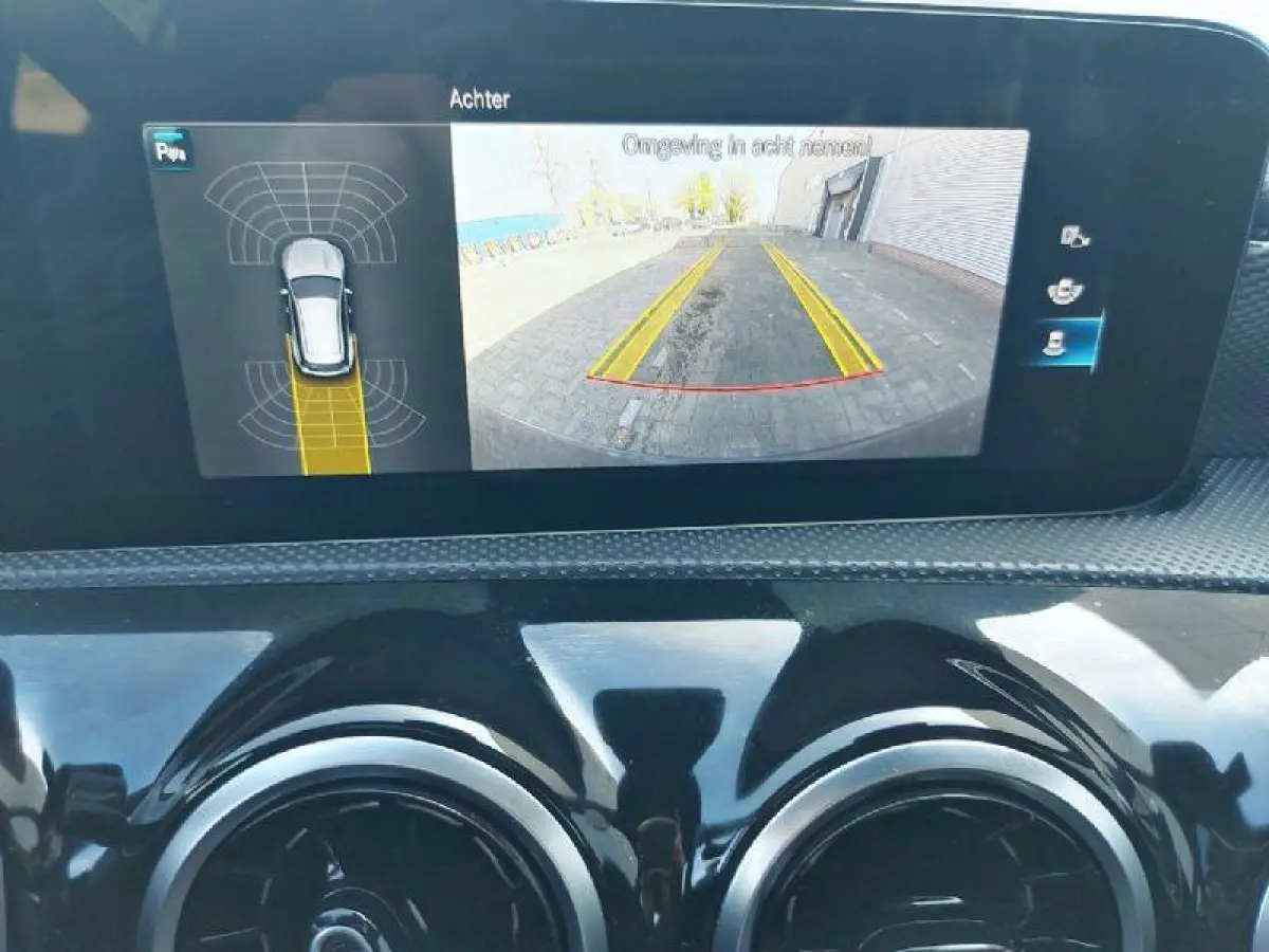 Automaat, 180 Luxury Line Virtueel, Navigatie,panoramadak,airco,cruise,parkeersensoren,stoelverwarming,
